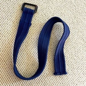 🌿Boys navy casual fabric belt size, Small🌿
